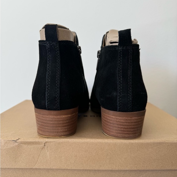 🆕 Lucky Brand Women’s Basel Ankle Bootie Black/Natural Oiled Suede- size… - Picture 3 of 9